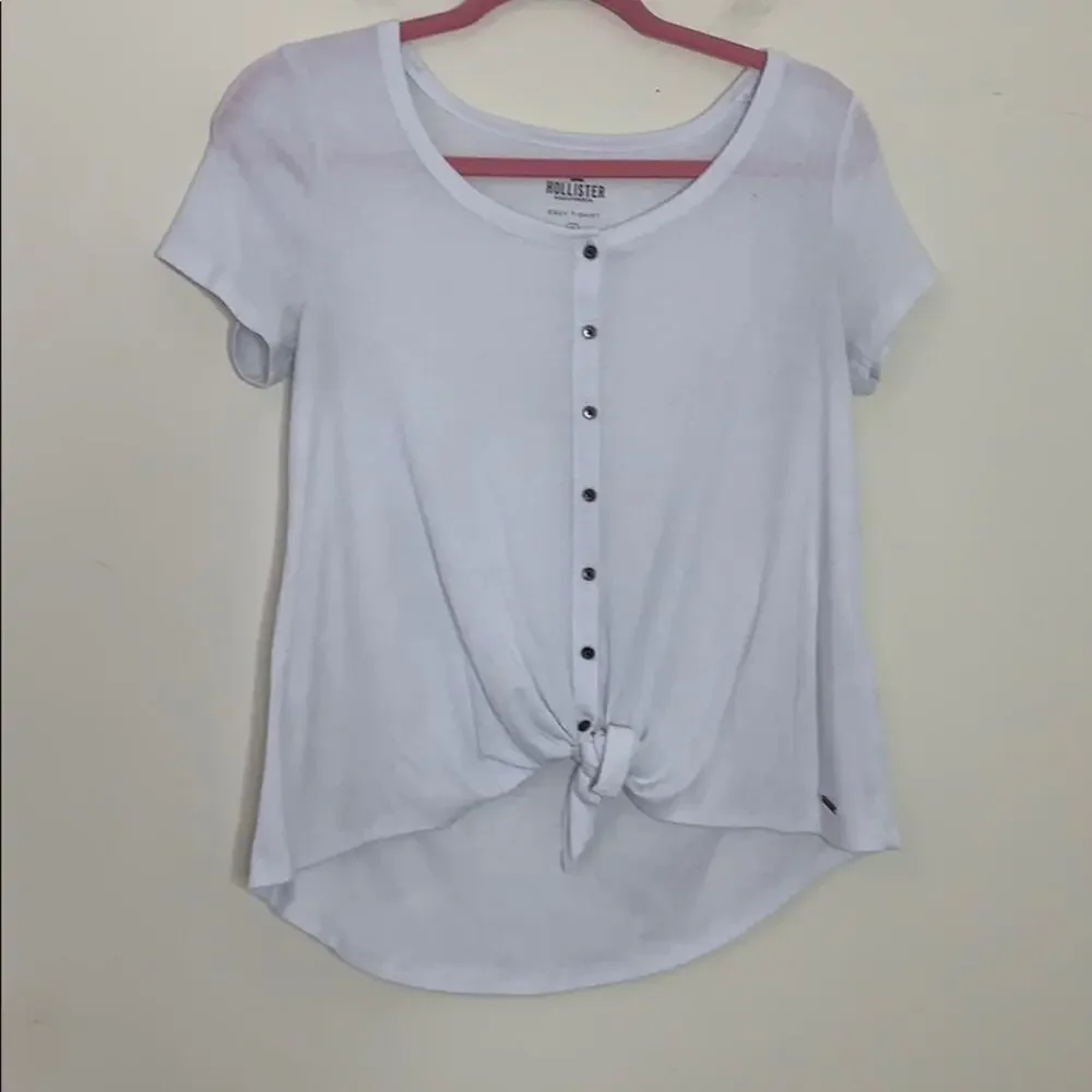 Hollister White Easy Tie Knot T-shirt Size Small
